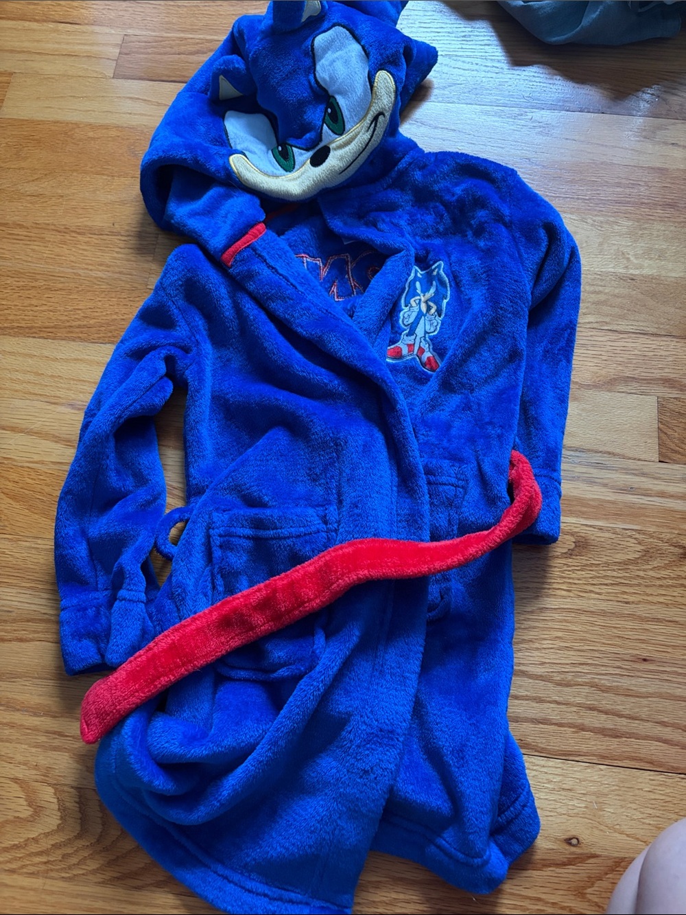 Sonic bathe robe size XS 4/5